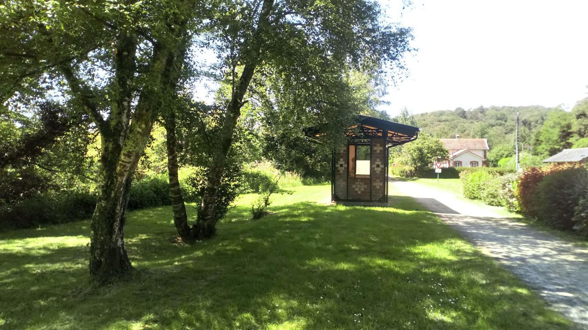 Ostal Scrignac - Gite D'Etape De La Gare エクステリア 写真